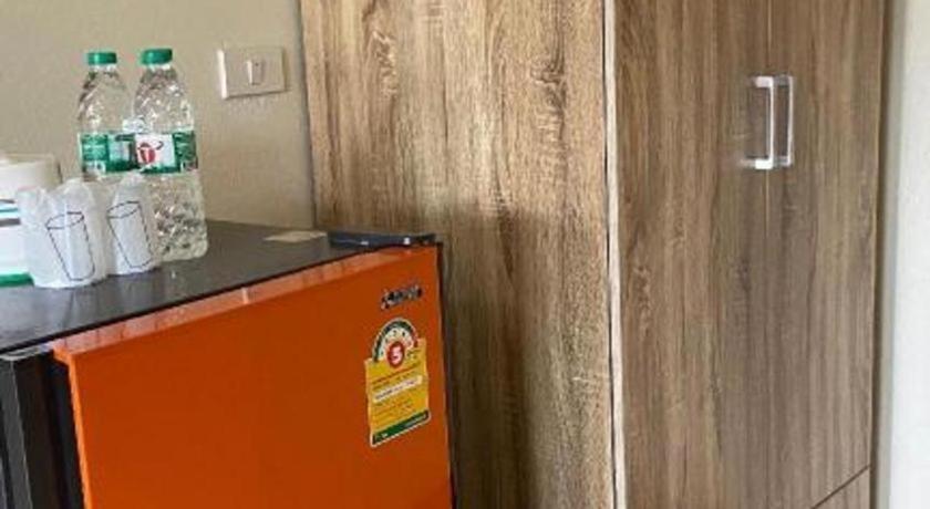 Prakaithong Hotel Amphoe Sawang Daen Din Eksteriør billede